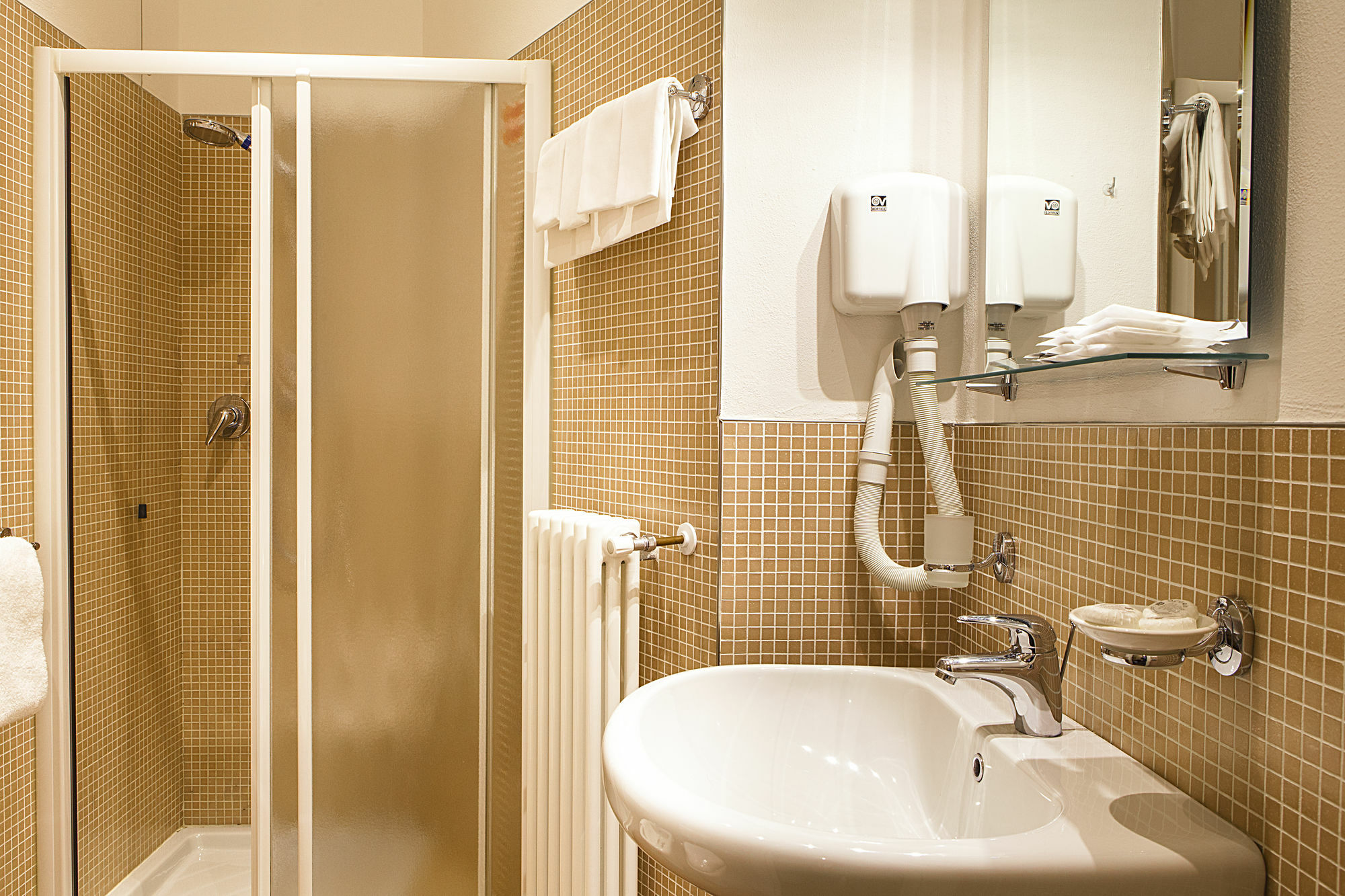 Santa Caterina Hotel Bergamo Bagian luar foto